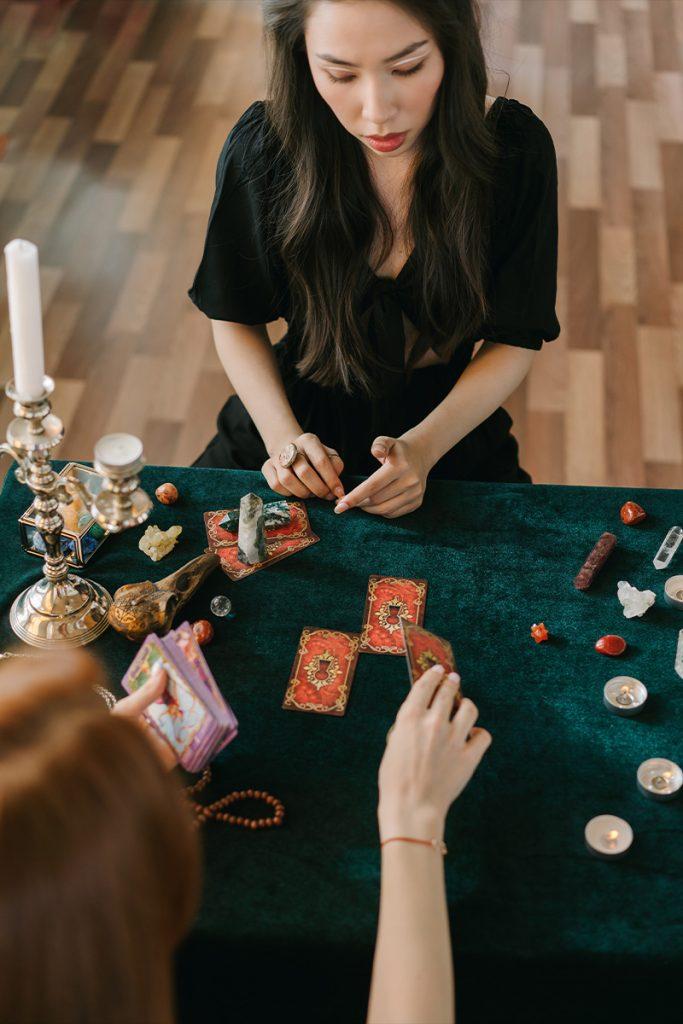 Harnessing the Power of Tarot Intentions for a More Fulfilling Life 3